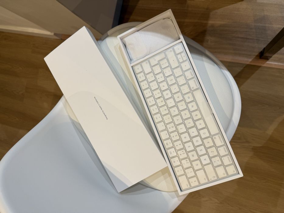 iMac 21,5" (2017) - Como Novo | Caixa Original + Acessórios