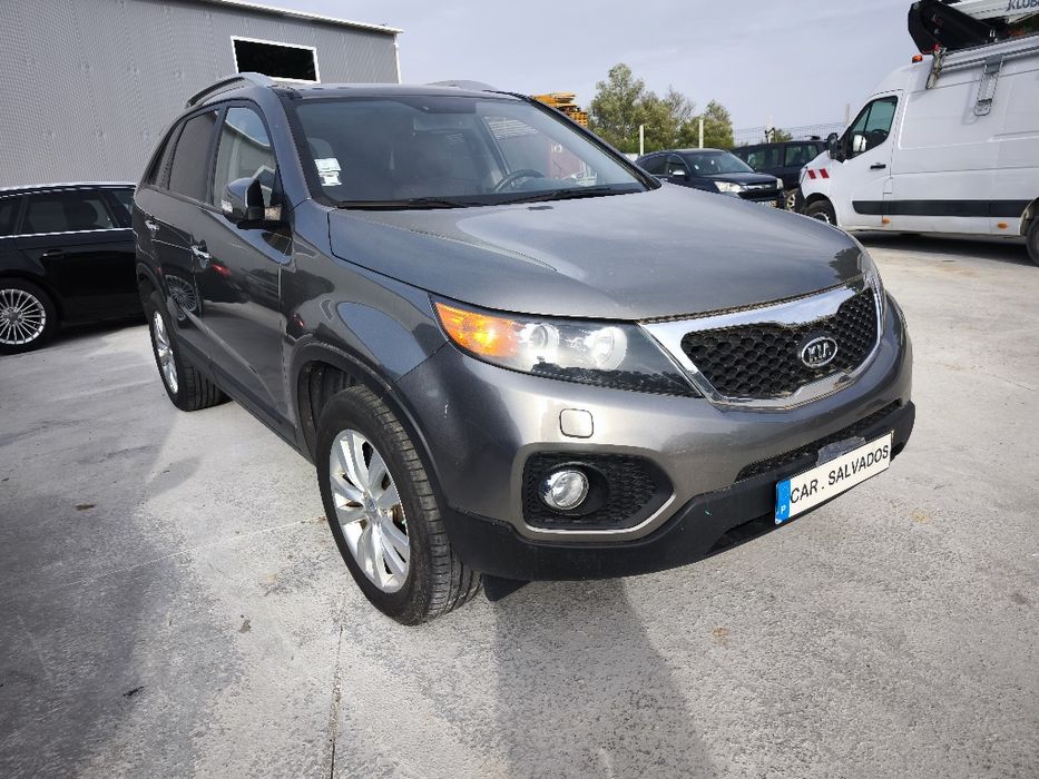 KIA Sorento 2.2 avariado