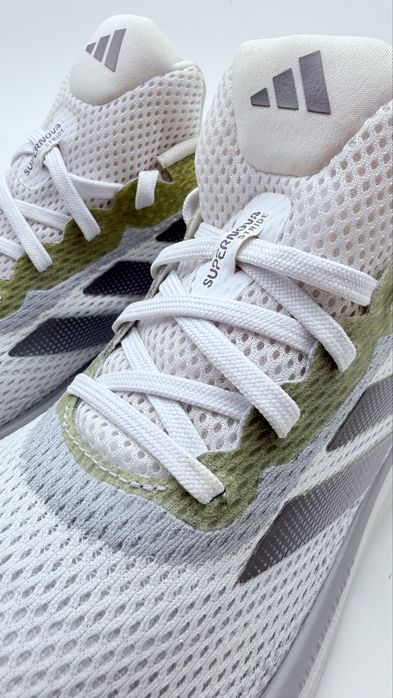 Кросівки Adidas Supernova Stride