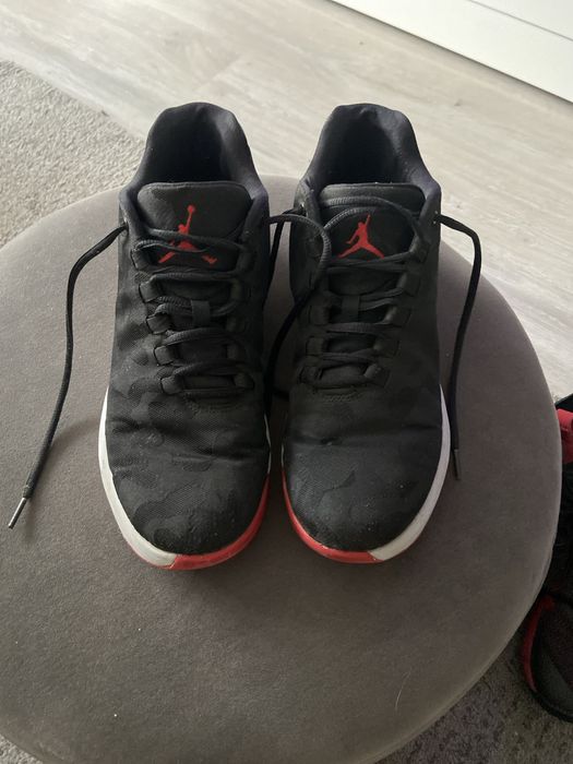 Buty meskie Jordan czarne z jasna podeszwa