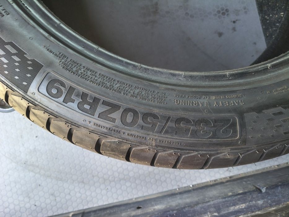 Stan nowy 235 /50/19 BERLINTIRES 103 XL