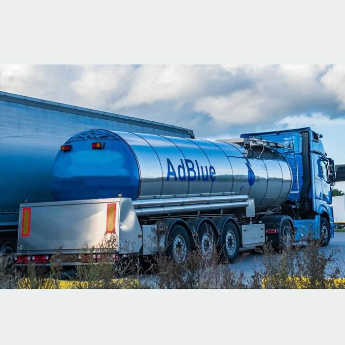 AdBlue NOXy 1000L – Dostawa Cysterną do Zbiornika