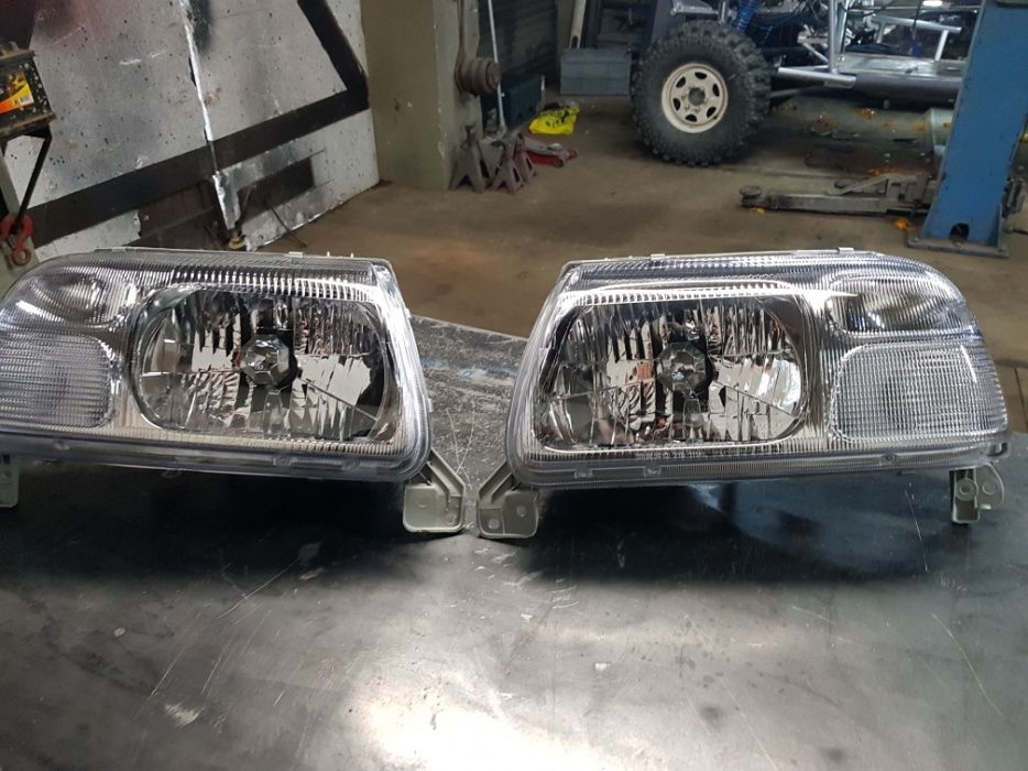 lampy lampa nowe reflektor przód suzuki grand vitara I