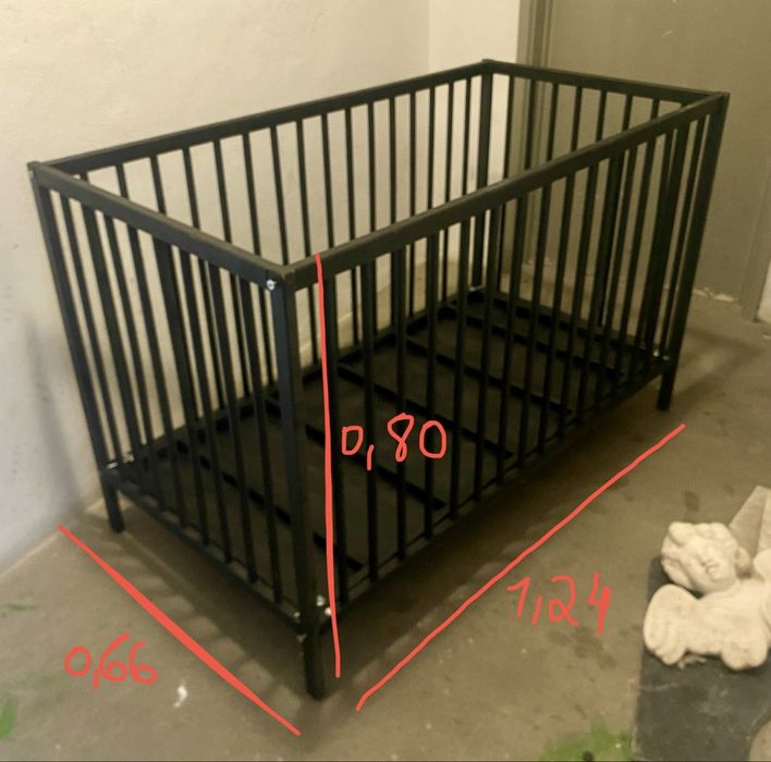 Berço de madeira IKEA