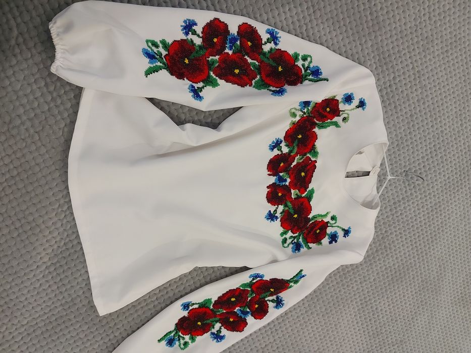 Вишиванки вишиті бісером