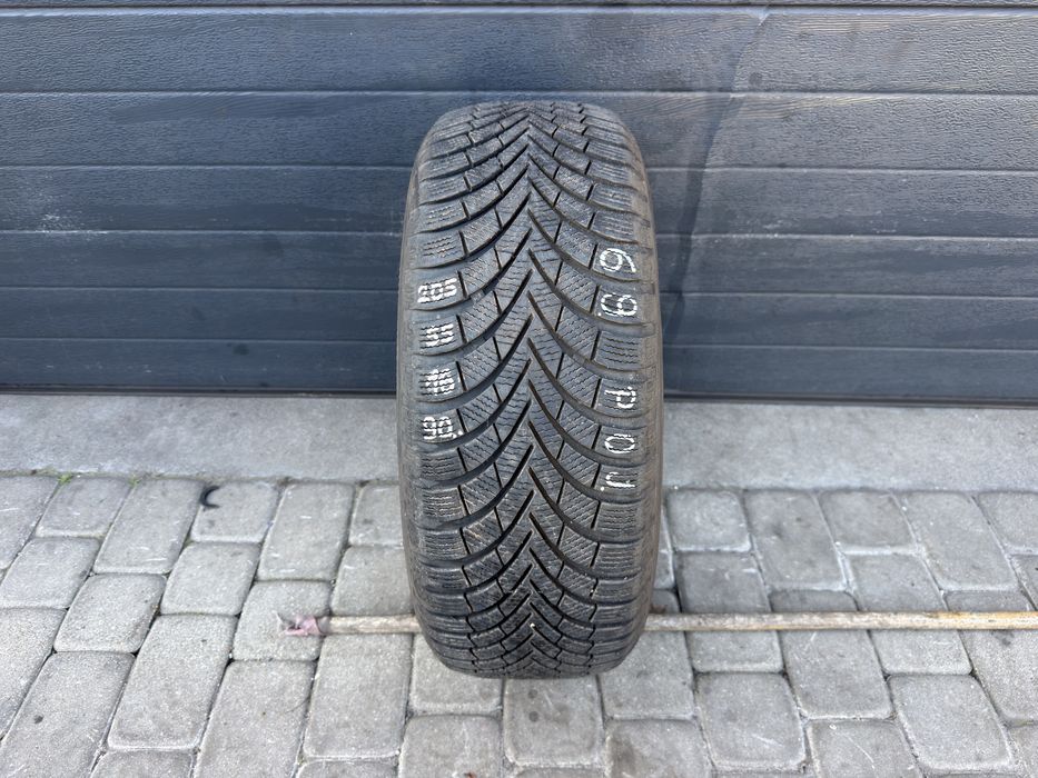 Pojedyncza opona zimowa Maxxis 205/55/16 91H