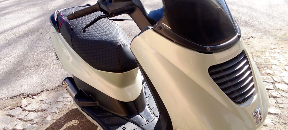 Scooter Peugeot elyseo 70 cc