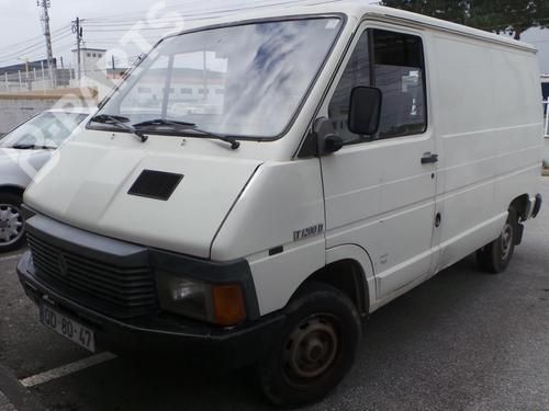 Renault trafic para pecas