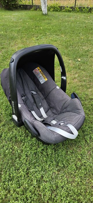 Fotelik Maxi - cosi Pebble Plus szary 0-12kg z daszkiem szary nosidełk