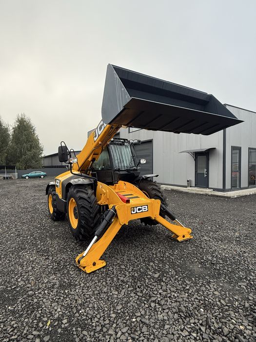 Телескопічний навантажувач JCB 535-125, 2014 р. в. Відмінний стан!