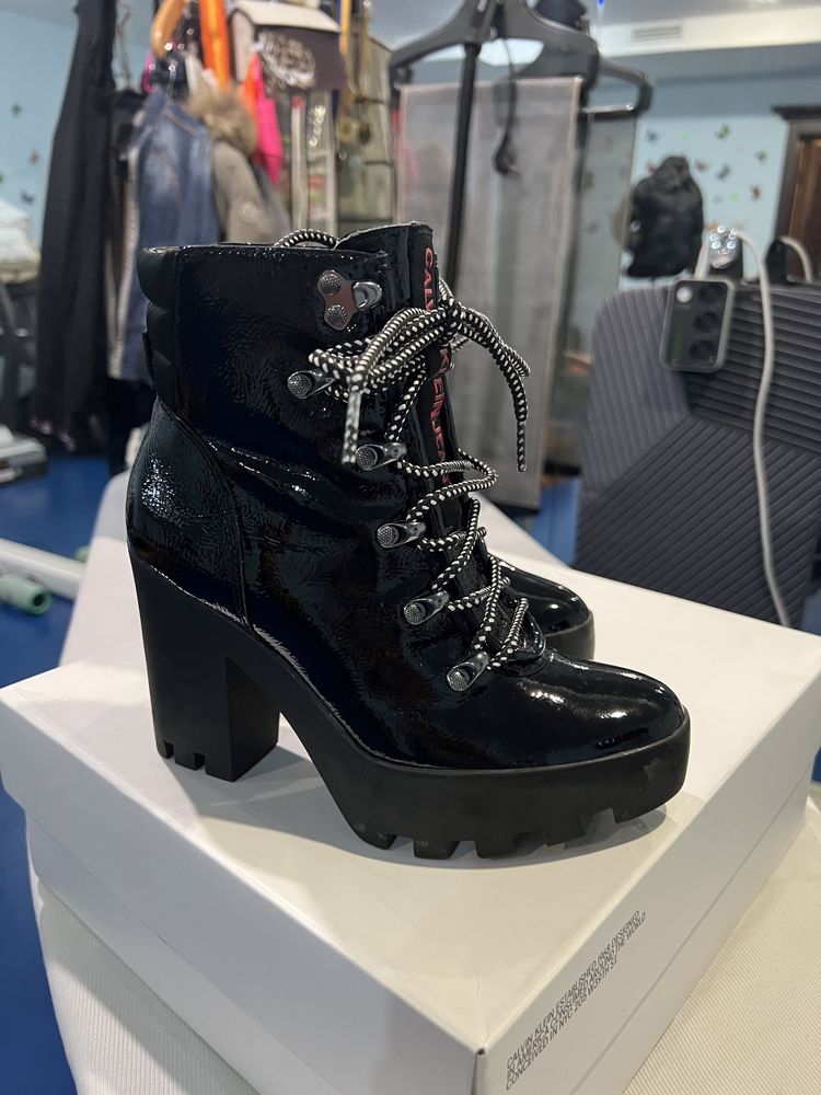 Calvin Klein 36 3 000 Olx