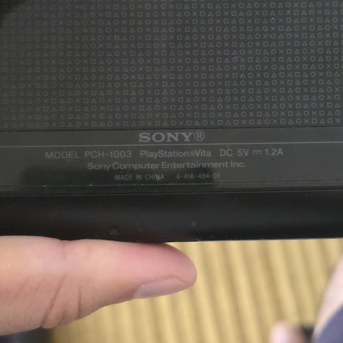 Playstation Vita 1003 OLED Desbloqueada