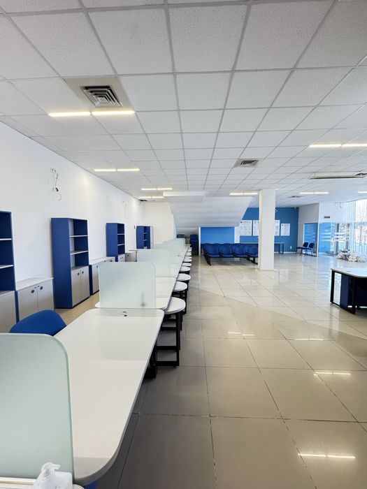 Оренда приміщення, 180 м.кв, меблі, ремонт, вільне планування, центр