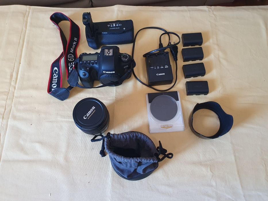 Câmera Fotográfica Canon 6D Mark II + Acessórios