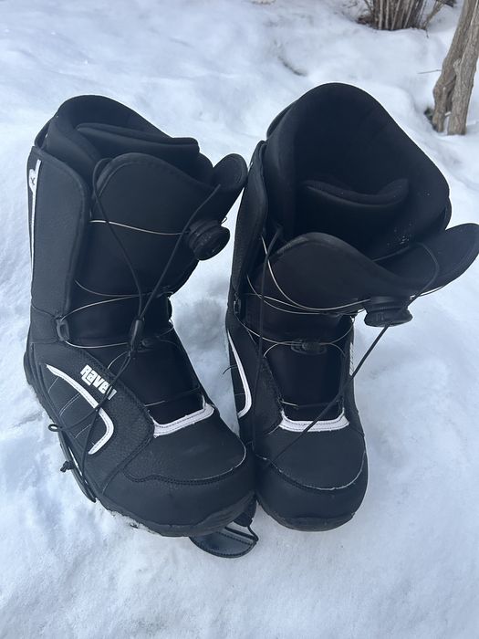 Buty snowboardowe Raven