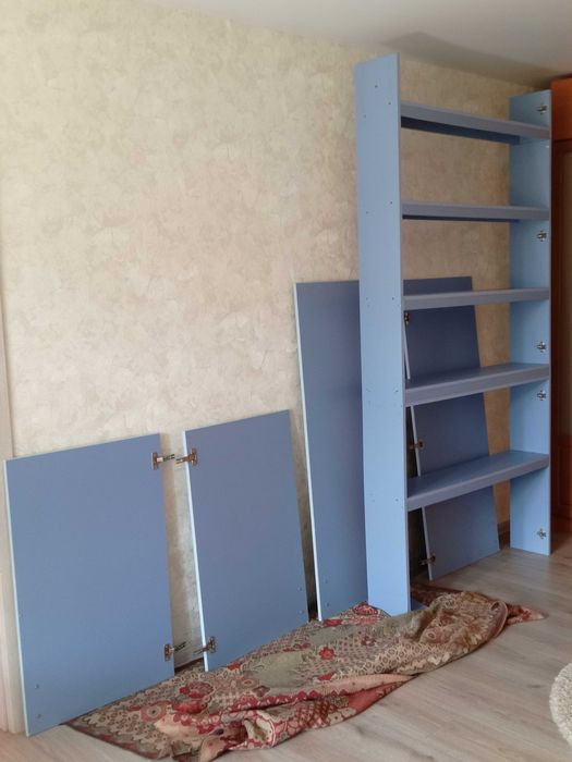 Шкаф балконний великий..