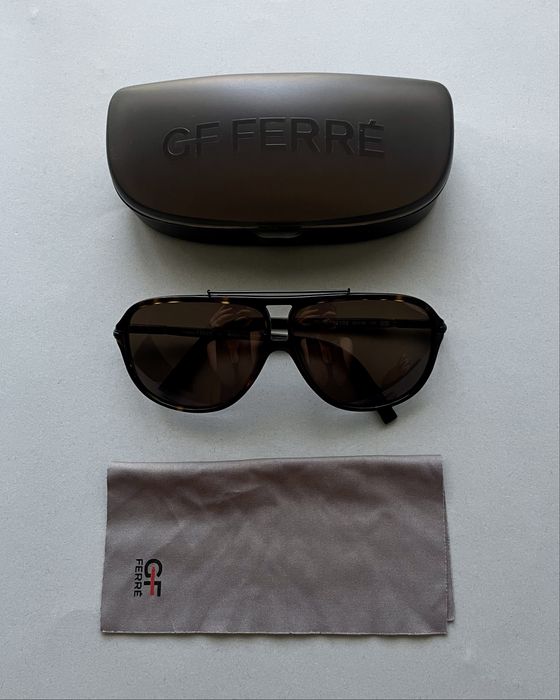 Óculos de Sol Gianfranco Ferré GF92102 Originais – Luxo Italiano – Modelo Raro
