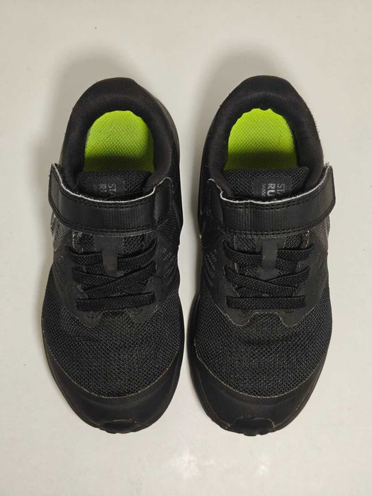 Чорні кросівки для хлопчика Nike Star Runner 2, р.27,5