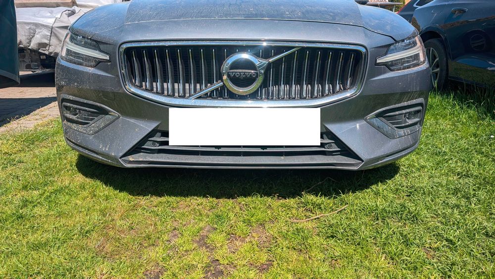 volvo s60 v60 III zderzak przód przedni inscription 714