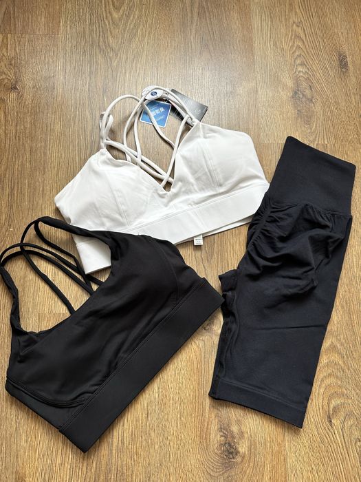 Спортивні комбінезони,лосіни,топи,шорти