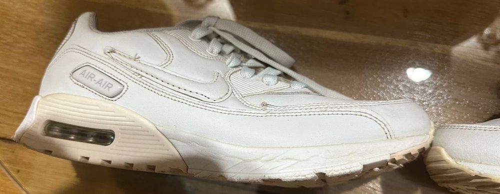 Кросівки Nike Air жіночі 38