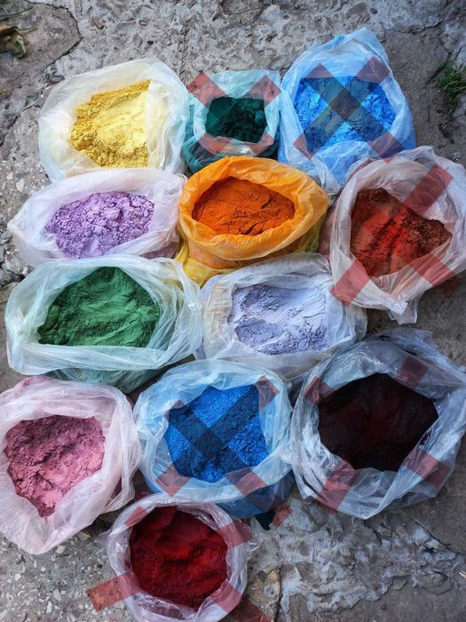 Продам керамічні барвники