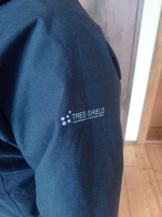 trespass куртка, як нова, довга,