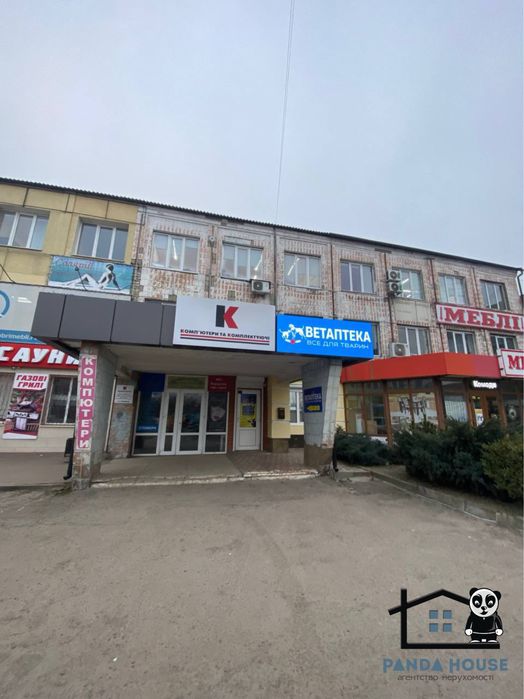 Продається частина адмін. будівлі