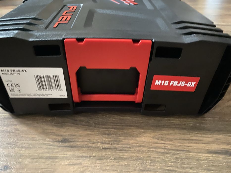 Milwaukee wyrzynarka 18 V bez baterii i ładowarki M18FBJS-0X