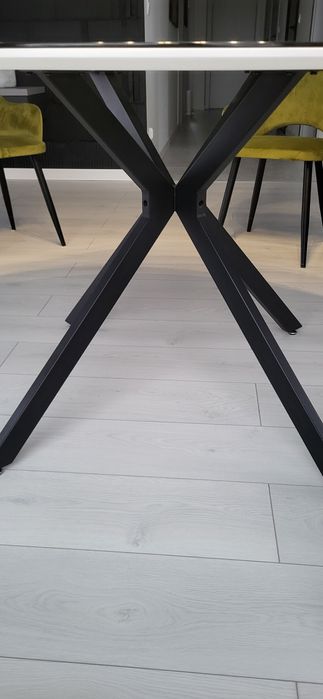 Stol okragly Szerokość 120cm