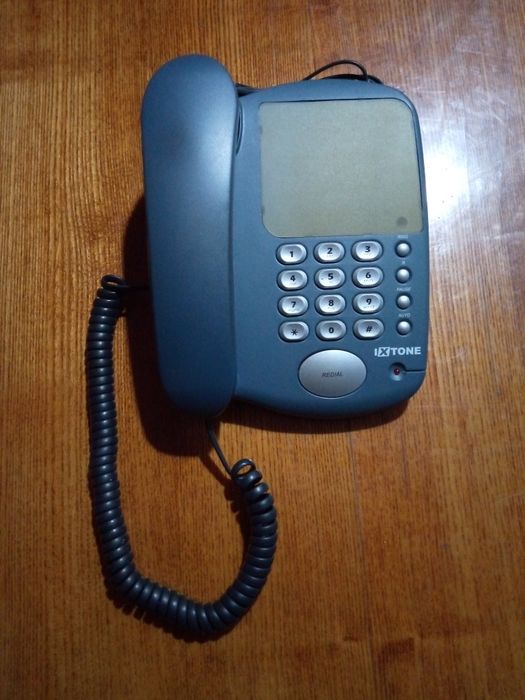 Телефон IXTONE T300.