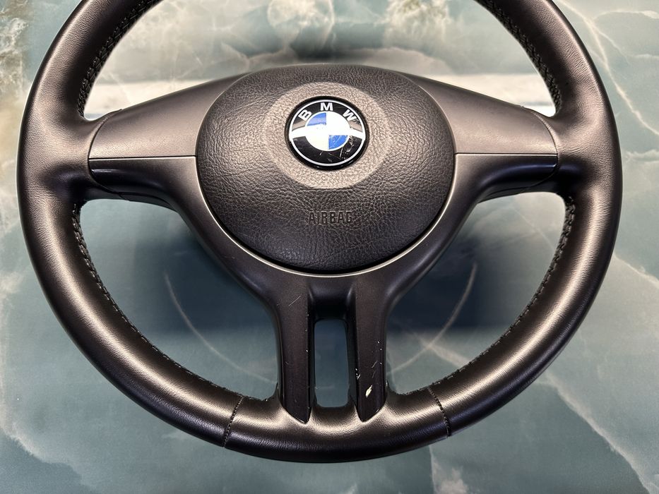 Спорт Кермо БМВ Е46 Без кнопок Руль Трьох спицеве Кермо BMW E39 Шрот