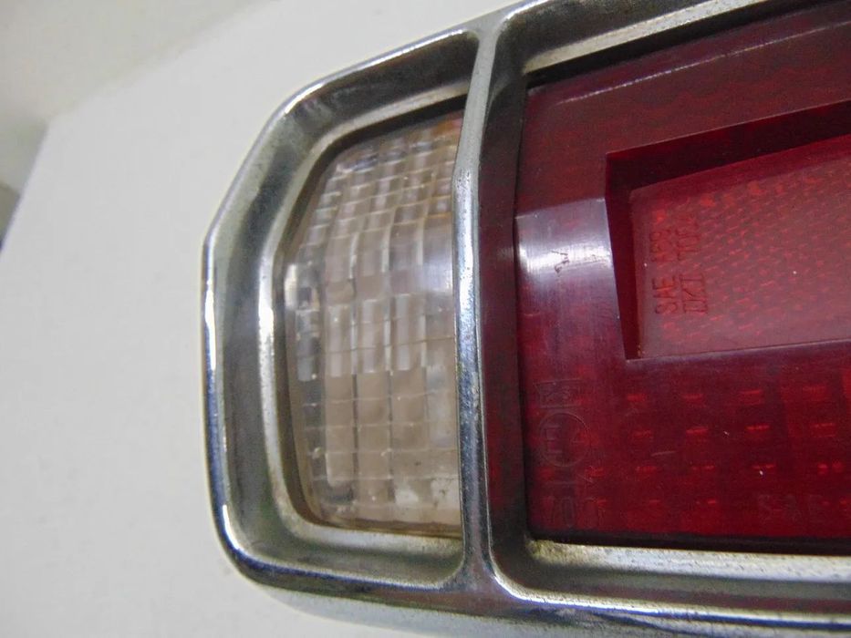 Datsun 1200 farolim " nova de stock antigo