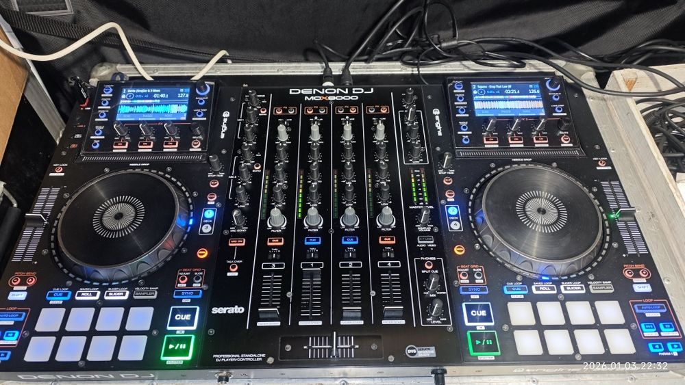 Konsola kontroler DJ Denon MCX8000