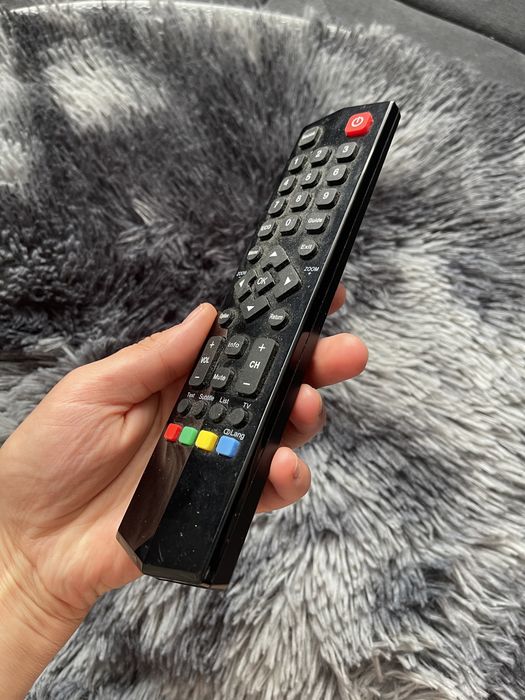 Pilot dla TCL telewizor z dostępem do kanałów