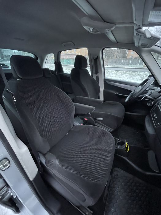 Citroen C4 picasso avtomat