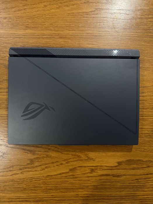 Laptop Asus rog strix G16
