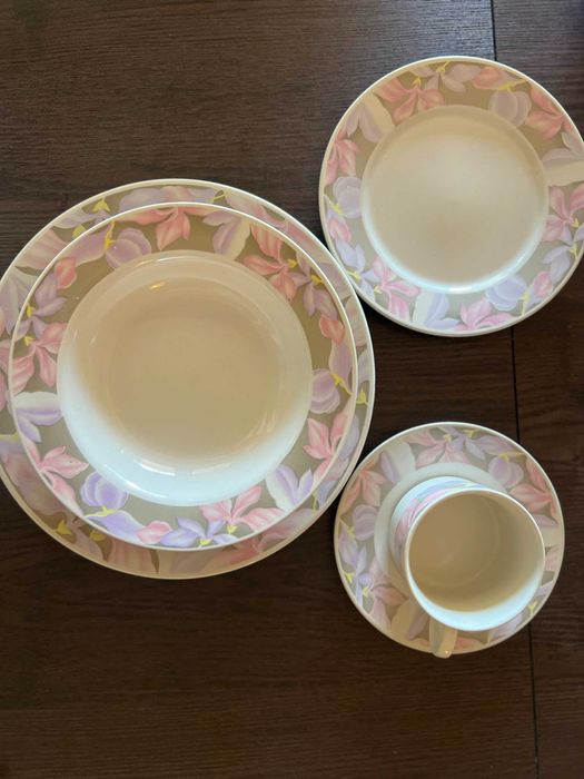 Serviço de mesa completo
