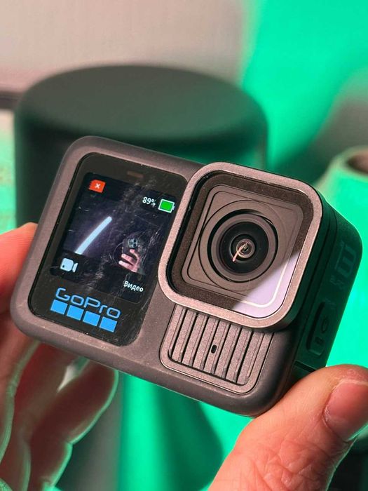 Екшн-камера GoPro Hero 13 з двома акумуляторами