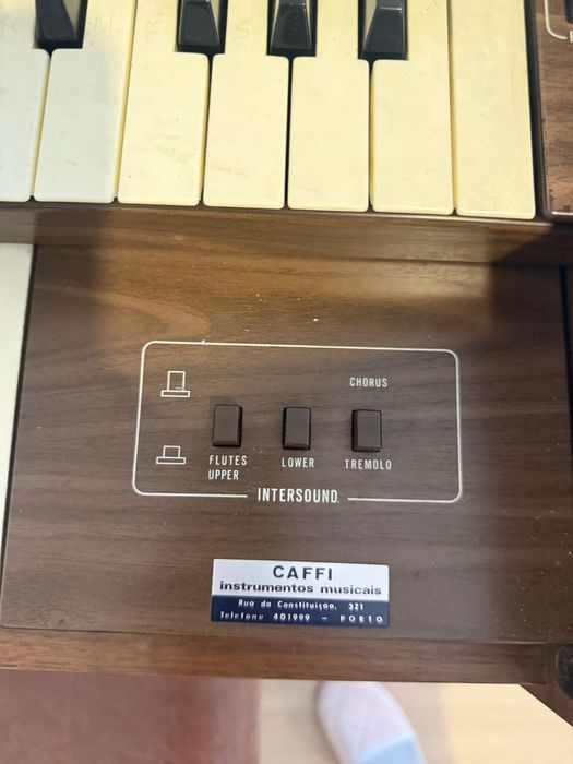 Órgão Cabaret De Luxe