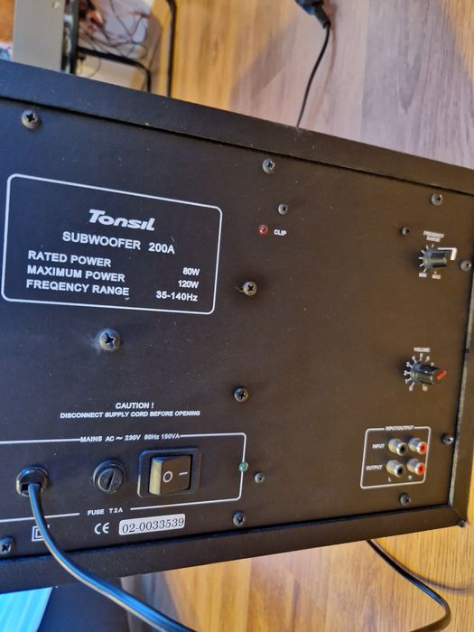 Subwoofer tonsil 200 a