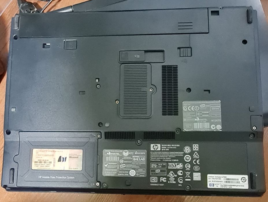 Ноутбук HP Compag nx 7300