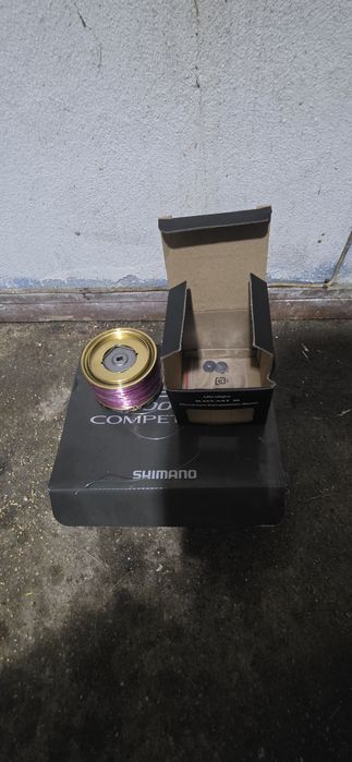 Vendo daiwa liberty surf 33 450 com carreto shimano ultrega 3500 xsd