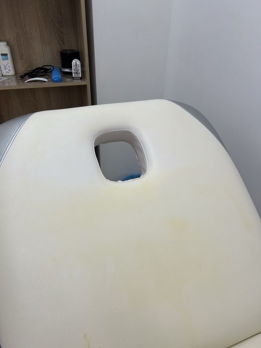 Marquesa elétrica, de clinica de estética, em ótimo estado