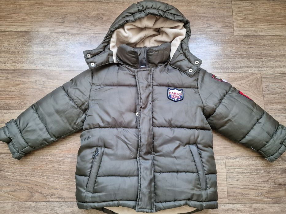 Курточка зимняя на флисе