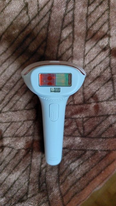 Фотоэпилятор Philips Lumea