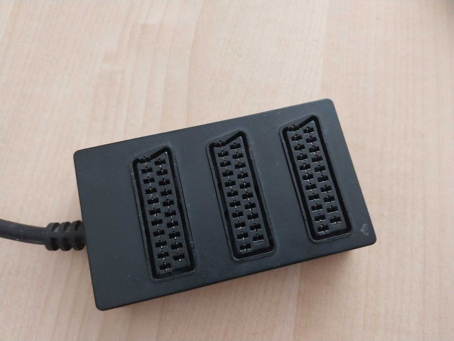 Hub AV Scart 3 Entradas