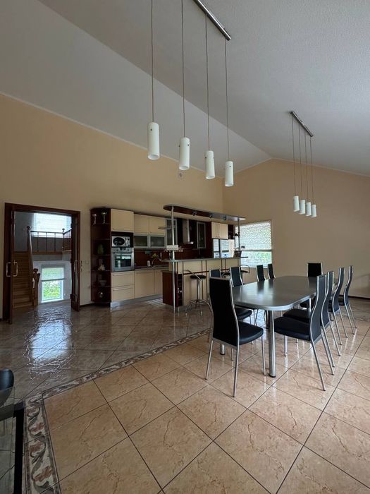 Аренда дома в Обуховке. Баня. Бассеин