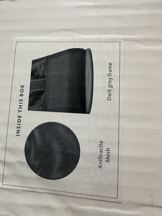 Bujak babybjörn antracytowy Mesh + zabawka