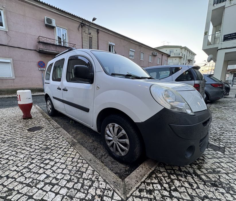 Renault Kangoo 5 lugares